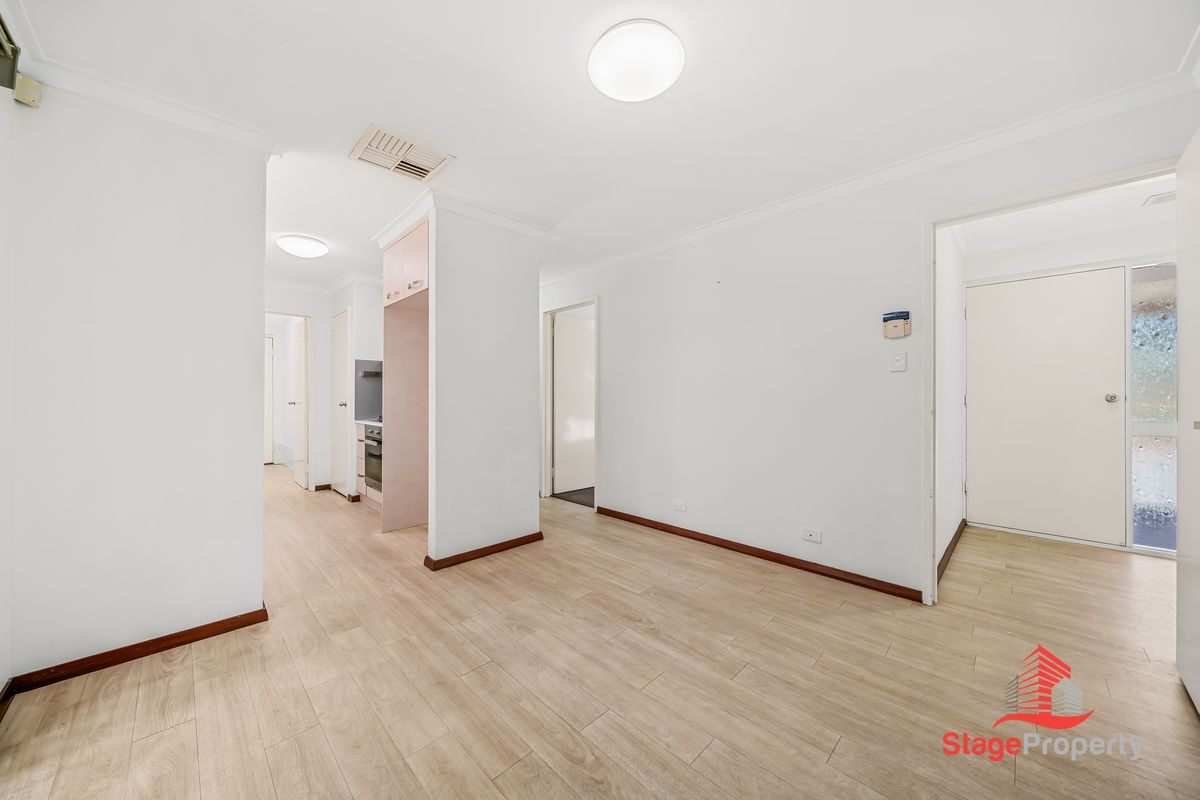 24A Castlereagh Close, Willetton