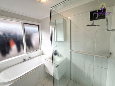 20 Hopkins Court, Altona Meadows