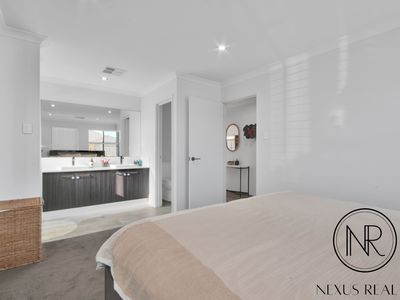 8 Arbon Street, Wellard
