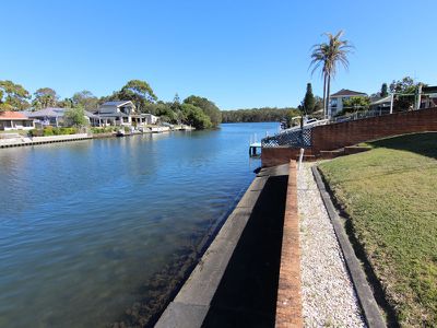 14 Wyuna Place, Forster