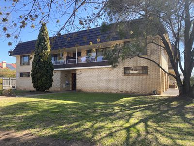 2 / 7 George Street, Dubbo