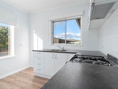 1 / 286 BEECHWORTH ROAD, Wodonga