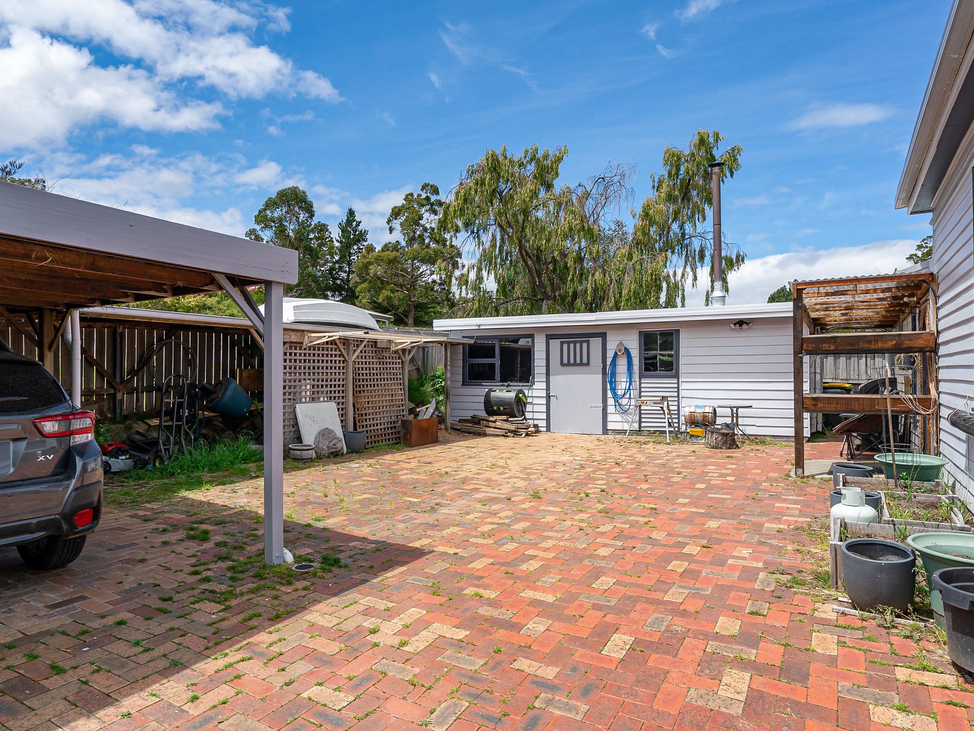 11 Bay View Road, Dover