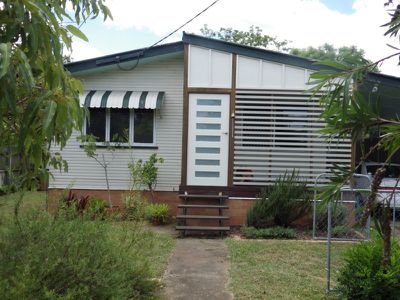6 Walkers Lane, Booval