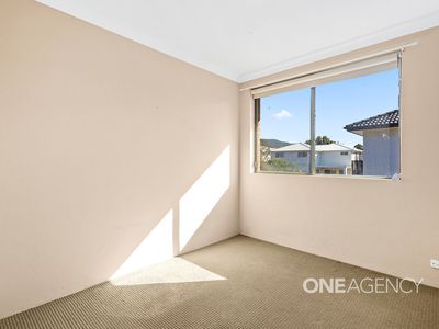 8 / 23 Montague Street, Fairy Meadow