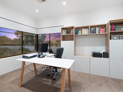 2 Waterview Parade, Southern River