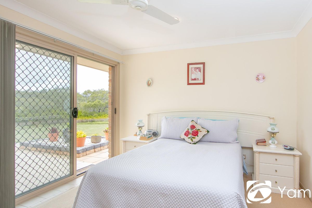 1 / 40 Bayview Drive, Yamba