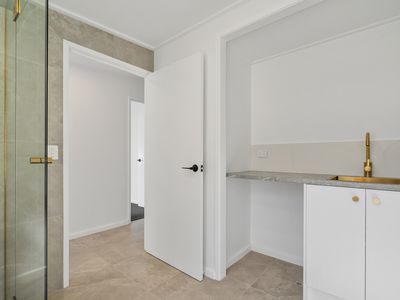 4946 Channel Highway, Gordon