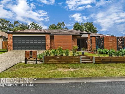 19 Leyburn Cres, Forest Lake