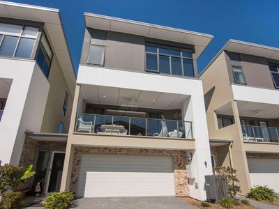 21 / 1 Lyra Avenue, Hope Island