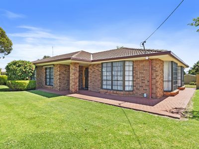 21 Howe Street, Finley