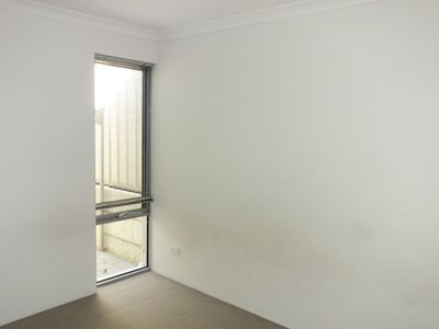 6 Ambleside Close, Balga