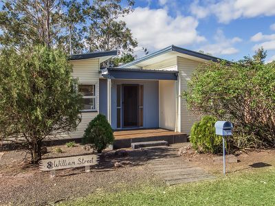 8 William Street, Blackstone