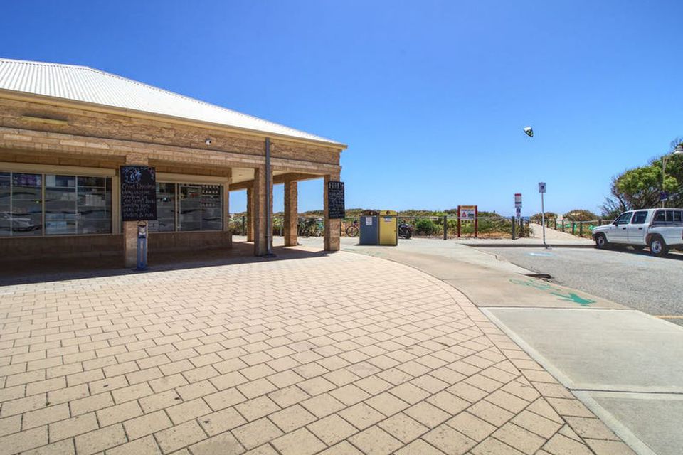 18 Liverpool Street , Shoalwater