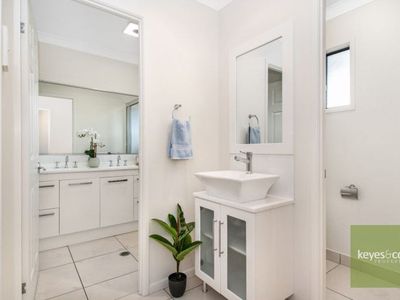 7 Anchorage Circuit, Bushland Beach
