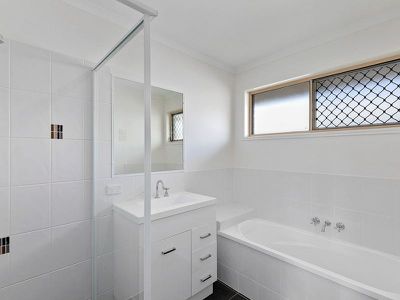 4 Corella Street, Kawungan