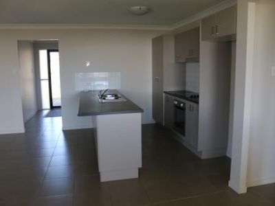 13 Mia Court, Kawungan