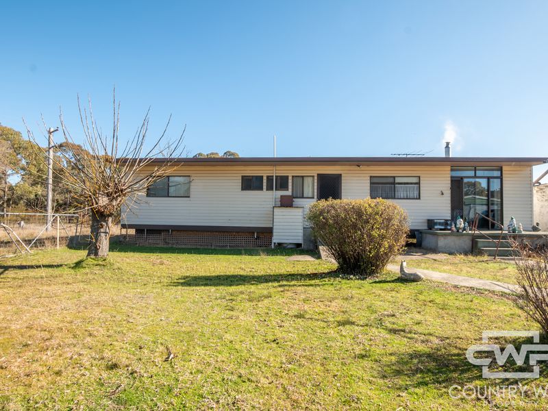 13 Deloraine Road, Emmaville