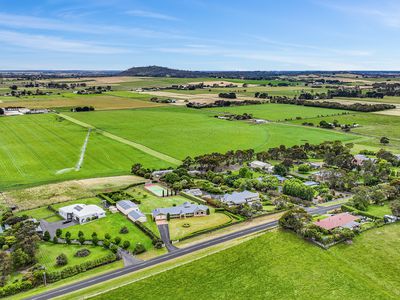212 Wynham Road, Moorak