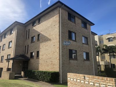 2 Hinton Street, Wollongong