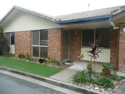 7 / 8 Briggs Road, Springwood