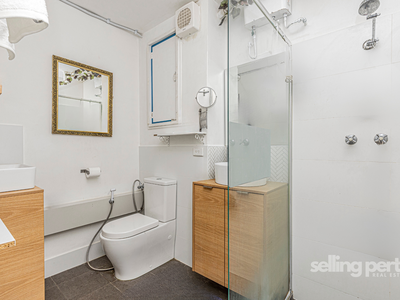 2 / 235 Harborne Street, Wembley