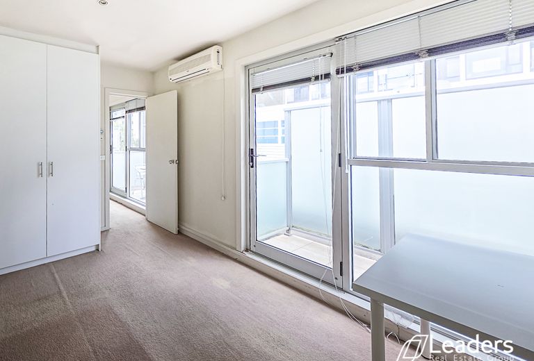 407 / 8 Bruce Street, Box Hill