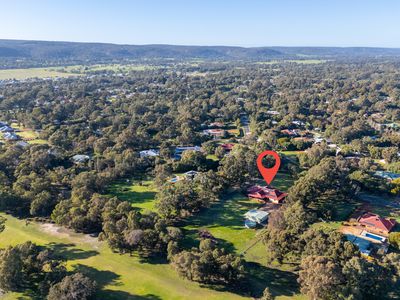 64 Egerton Drive, Serpentine