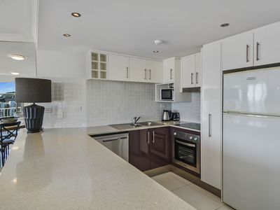10TH FLOOR / 2 19th Avenue, Palm Beach