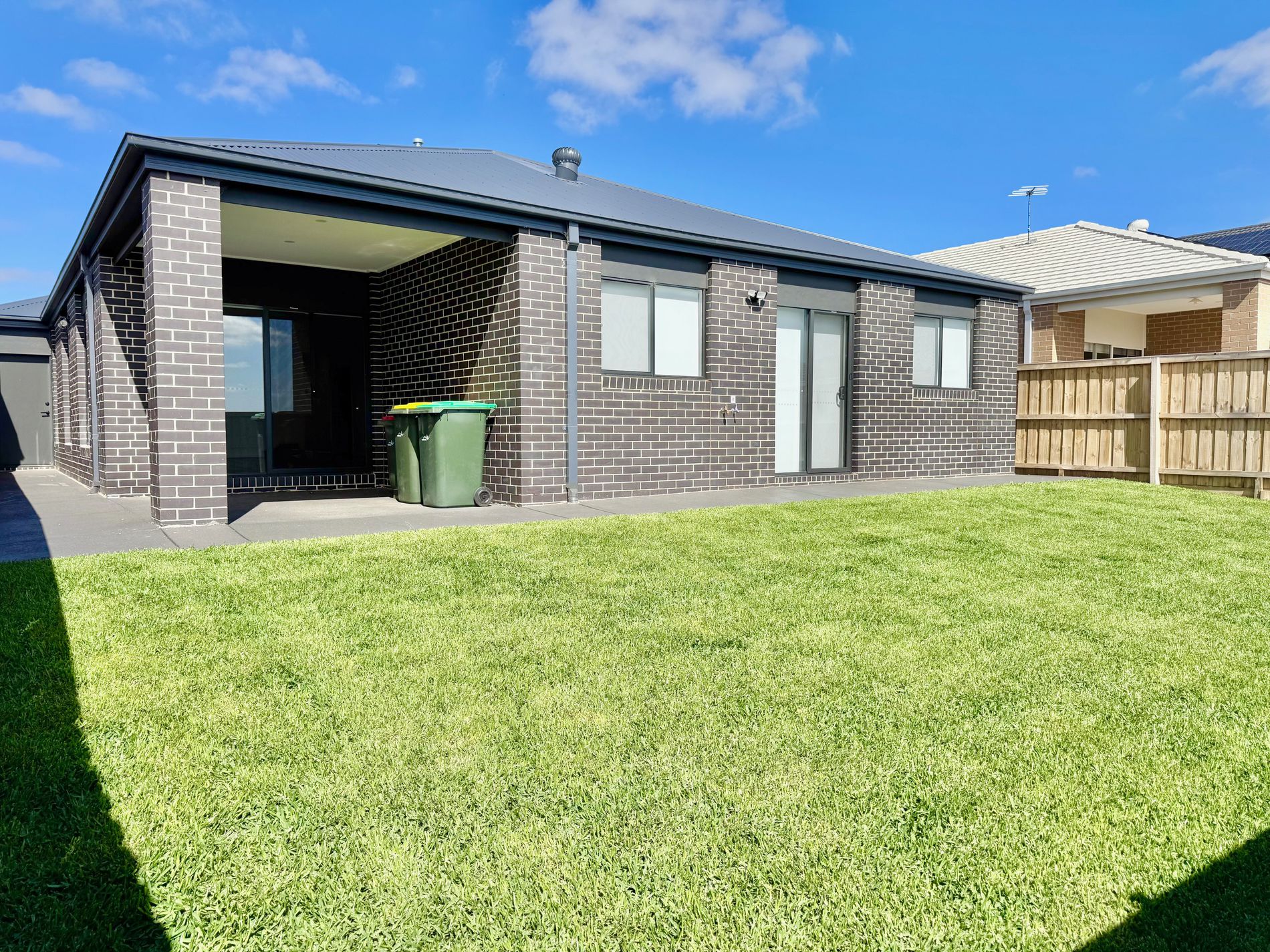 1 Arkport Way, Manor Lakes