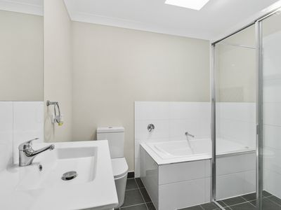 3 / 14 Cox Avenue, Nowra