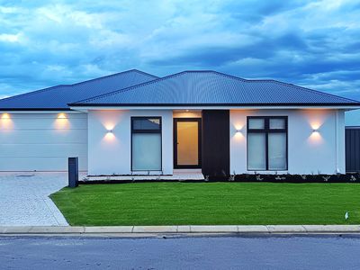 28 Arrowsmith Loop, South Guildford