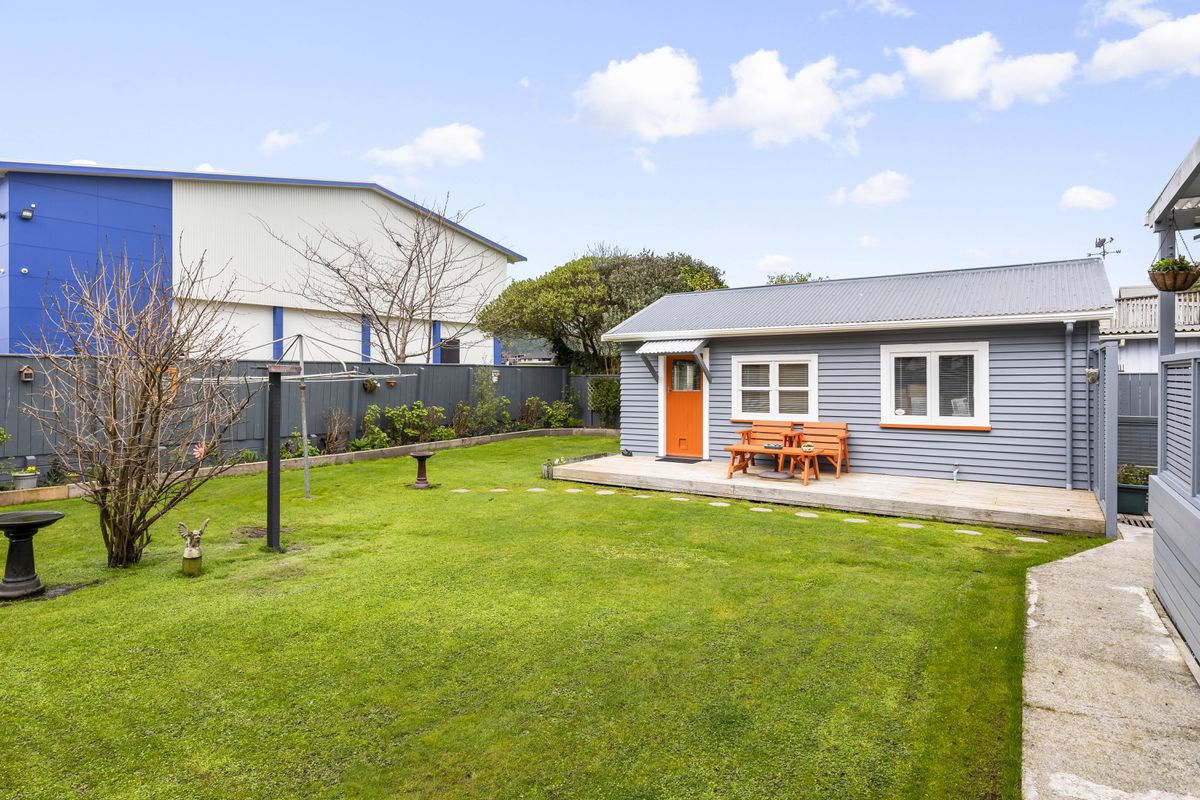 41 Margaret Road, Raumati Beach