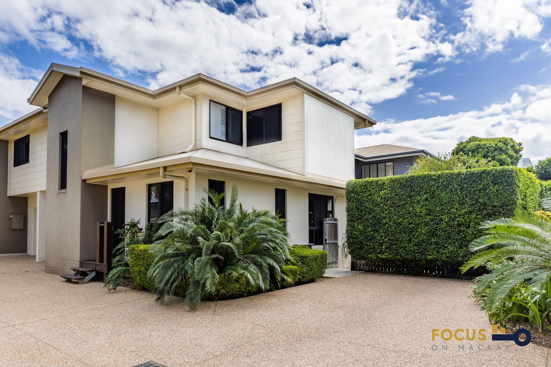2 / 61 Carlyle Street, Mackay