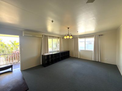 8 Winterer Crescent, Dysart