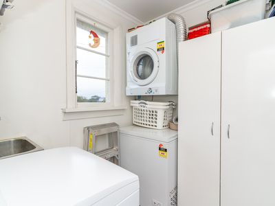 102 Preston Crescent, Belleknowes