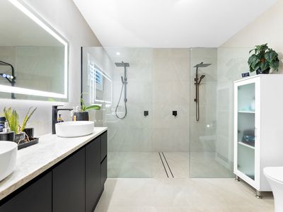 2 Dromedary Terrace, Narooma