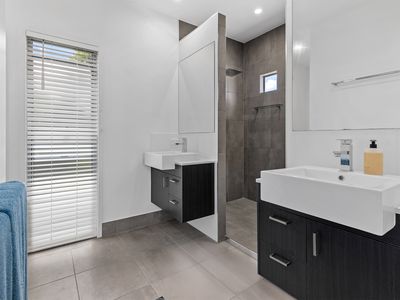 13 Kennion Street, Mitchelton