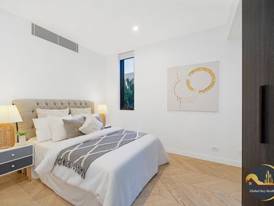 15 / 52-54 Eastern Valley Way, Northbridge