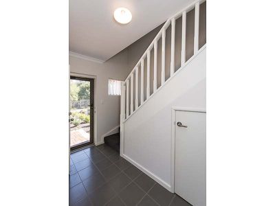 77 / 61 Elvire Street, Viveash