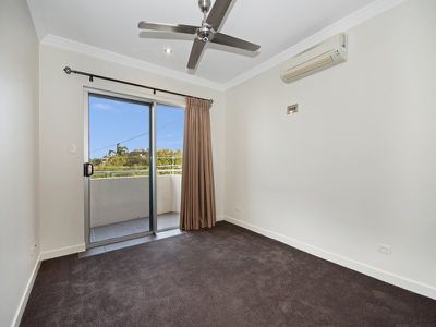 12 / 88 Michell Street, North Ward