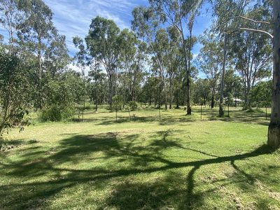 15 G S Wilson Drive, Nanango