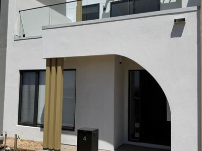 4 Acorn Way, Fraser Rise