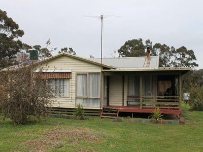 40 Plonk Gully Road, Redcastle