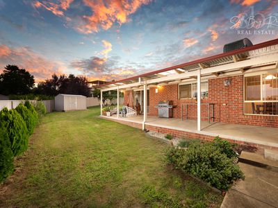 17 WHERNSIDE DRIVE, Wodonga