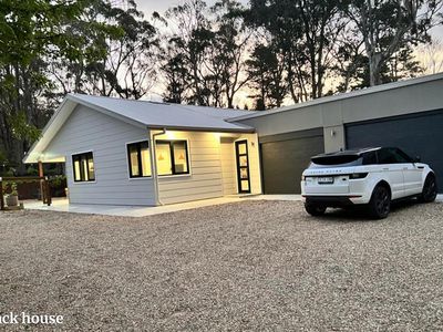 56 Centennial Road, Bowral