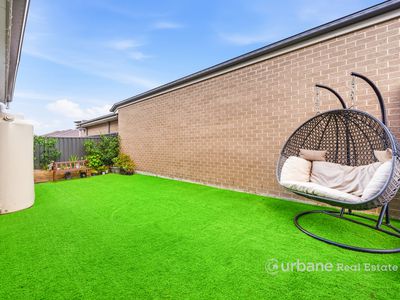 28 Cassie Avenue, Grantham Farm