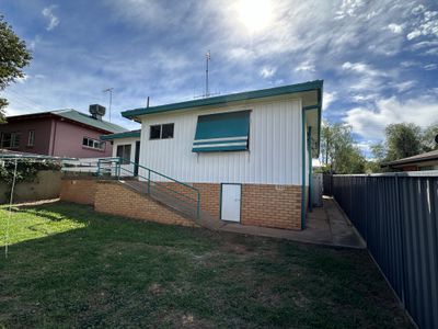 25 Goobang Street, Parkes