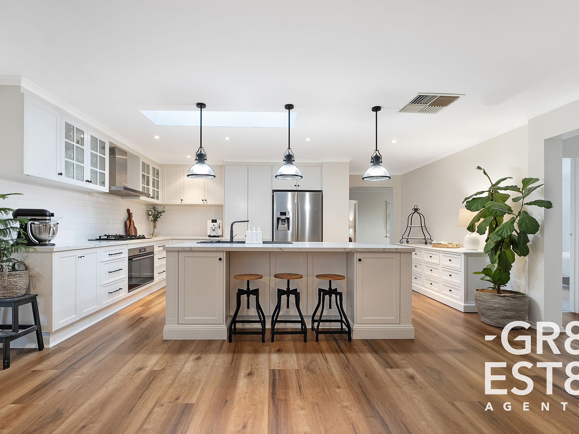 10 REDLEAF CLOSE, Hampton Park