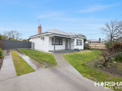 19 Bradshaw Street, Horsham